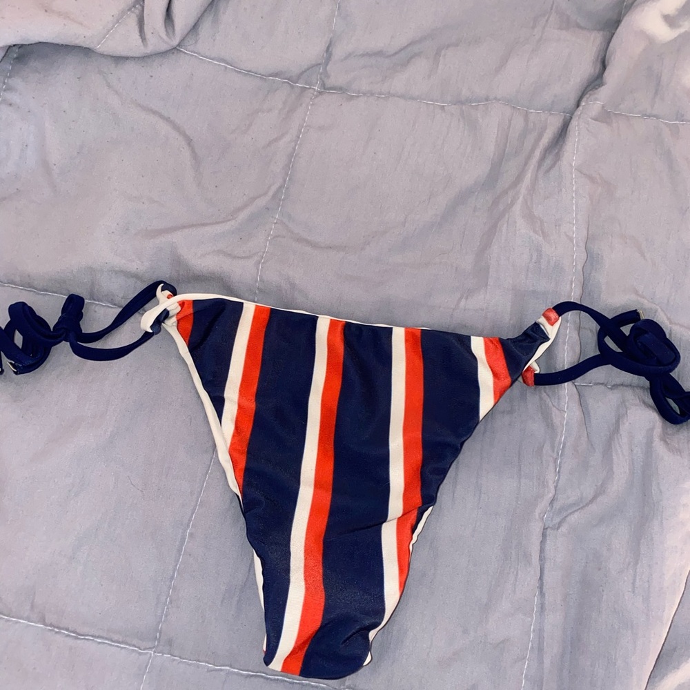 zaful stripe cheeky bikini bottom